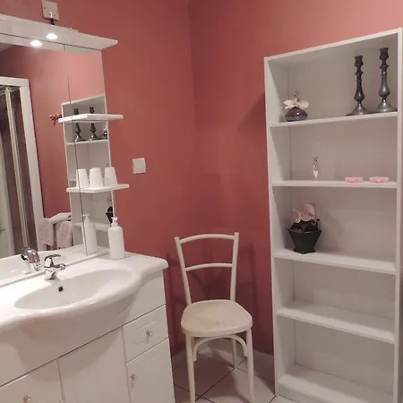 Chambres D'hotes Les Epinettes Bed & Breakfast